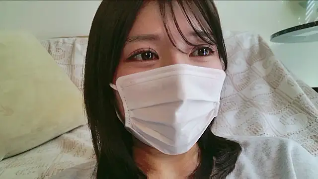 Snapshot of Runarunapi chatting on November 22, 1:59 am Runarunapi online show from November 22, 1:59 am