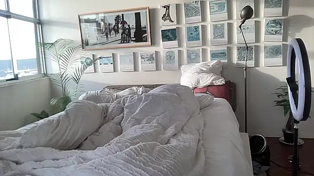 pamela69mike online show from March 13, 4:49 am