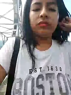 Snapshot of Danna-linyi chatting on January 12, 8:14 pm Danna-linyi online show from January 12, 8:14 pm