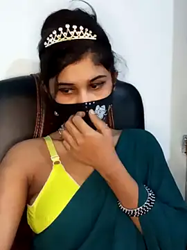 Angel Riye online show from February 8, 9:57 pm