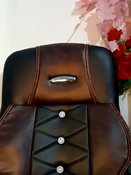 Angel Riye online show from March 5, 4:46 pm
