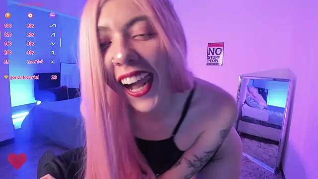 Aurora Hotson online show from March 4, 12:50 am