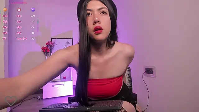 Aurora Hotson online show from March 15, 12:58 am