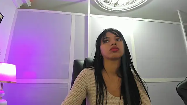 Snapshot of briambrows chatting on January 27, 12:22 am briambrows online show from January 27, 12:22 am