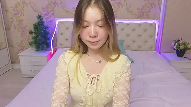 Babby Rabbit online show from December 13, 11:45 am
