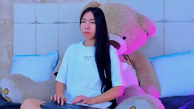 Rosse Emily online show from February 9, 9:17 pm