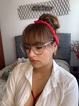 Gabriela-Parker  online show from January 16, 1:58 pm
