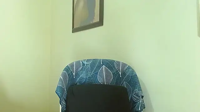 Snapshot of katerineleon chatting on October 6, 9:12 pm katerineleon online show from October 6, 9:12 pm