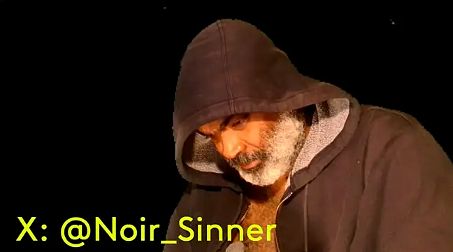 Snapshot of sinnernoir chatting on January 21, 11:02 pm sinnernoir online show from January 21, 11:02 pm
