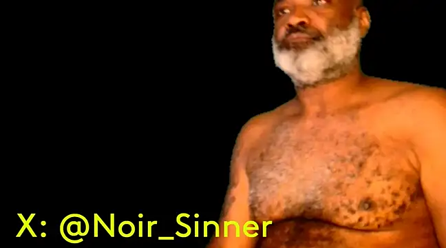 Snapshot of sinnernoir chatting on January 25, 4:35 pm sinnernoir online show from January 25, 4:35 pm
