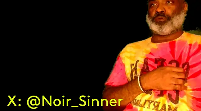 Snapshot of sinnernoir chatting on January 31, 11:13 pm sinnernoir online show from January 31, 11:13 pm
