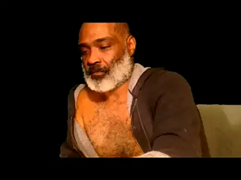 Snapshot of sinnernoir chatting on February 11, 4:44 am sinnernoir online show from February 11, 4:44 am