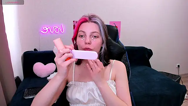 Snapshot of marie_reyes_ chatting on March 10, 10:09 am marie reyes online show from March 10, 10:09 am