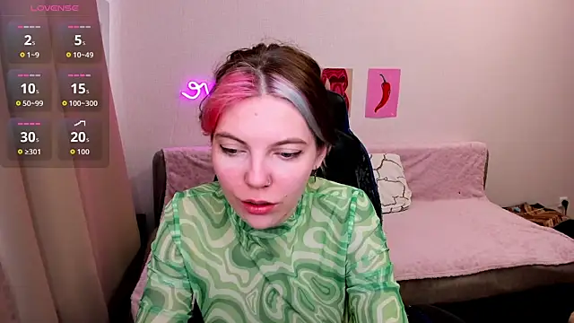 Snapshot of marie_reyes_ chatting on March 15, 3:45 am marie reyes online show from March 15, 3:45 am