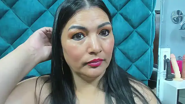 PENELOPELEWISs online show from October 4, 4:54 am