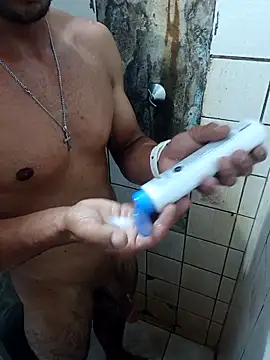 Snapshot of Lucastranzao chatting on March 7, 12:07 am Lucastranzao online show from March 7, 12:07 am