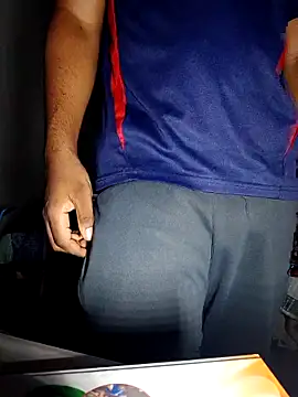 Snapshot of black_1joe chatting on March 16, 7:29 pm black 1joe online show from March 16, 7:29 pm