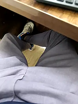 Kakabiraji online show from October 4, 9:40 am