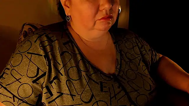 SexxyDreams1 online show from December 20, 4:09 am