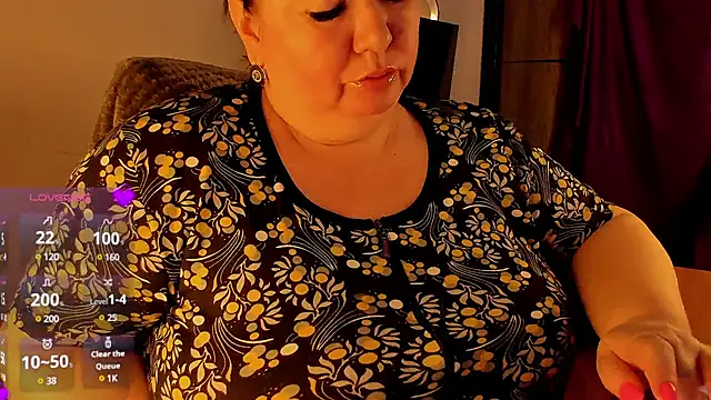 SexxyDreams1 online show from February 15, 6:12 am