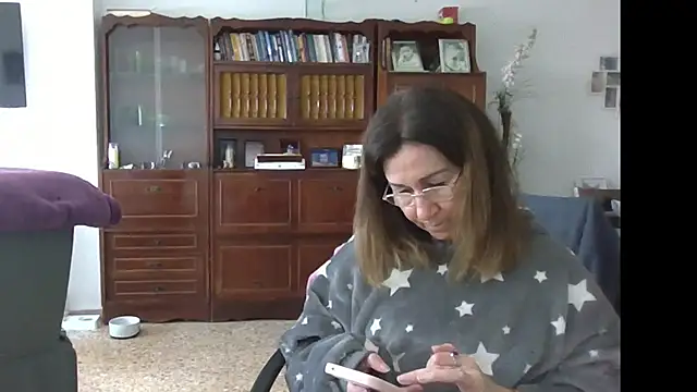 Snapshot of TamaraSweetxo chatting on March 19, 1:59 pm TamaraSweetxo online show from March 19, 1:59 pm