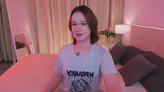 Nicole Cidman online show from January 28, 10:56 am