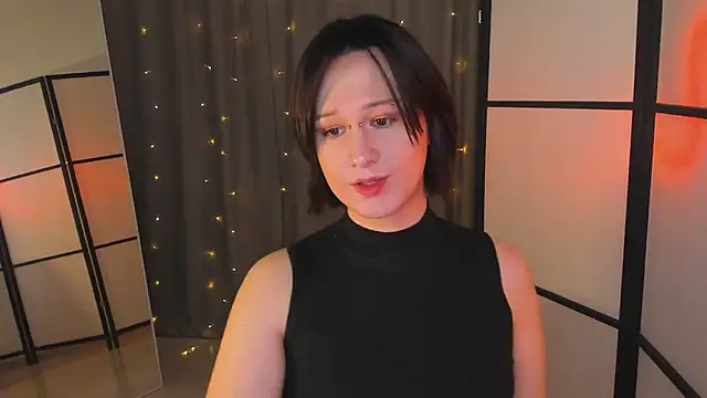 Nicole Cidman online show from February 18, 2:06 pm