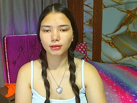 alissonwinx online show from July 21, 8:00 pm