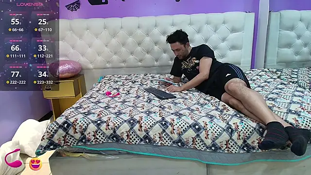 JeremmyAndStacy online show from March 15, 10:46 am