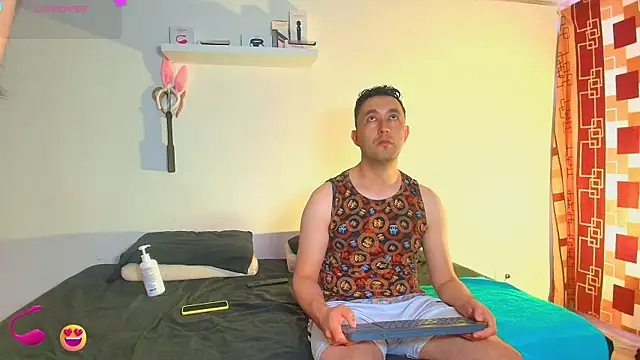JeremmyAndStacy online show from June 9, 8:53 pm