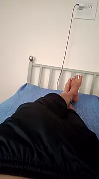 Snapshot of suryavanshi7inch chatting on January 12, 6:17 am suryavanshi7inch online show from January 12, 6:17 am