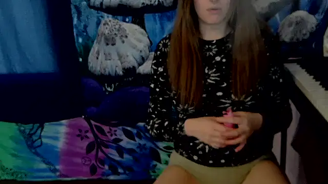  hellostormy  online show from March 23, 5:50 pm