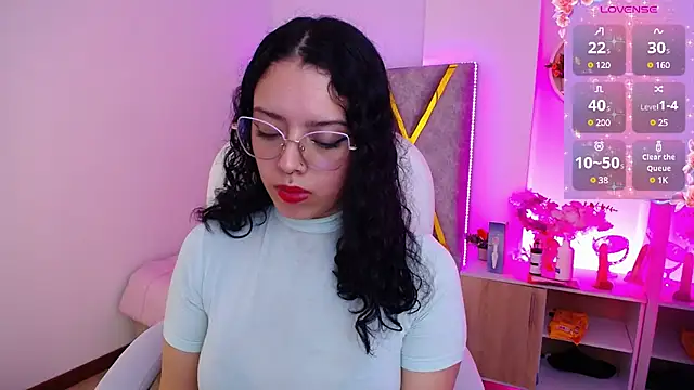 Aurora Brownn online show from January 8, 4:23 am