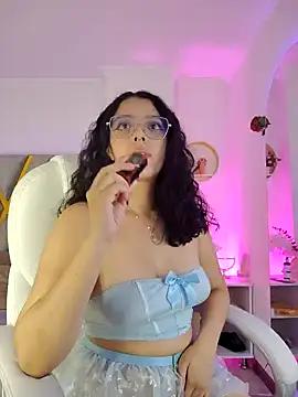Aurora Brownn online show from January 26, 10:12 am