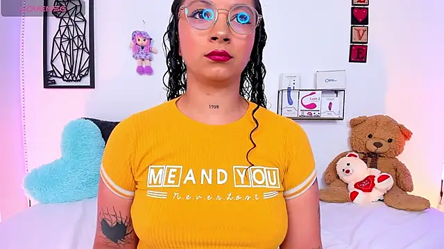Mari Sweett online show from January 18, 1:08 pm