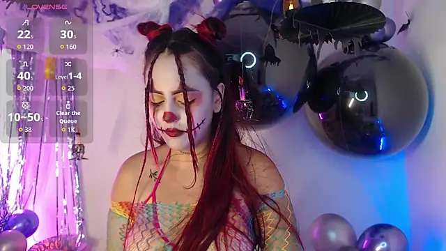 Snapshot of LatinasGoddesses_ chatting on October 13, 3:17 am LatinasGoddesses online show from October 13, 3:17 am