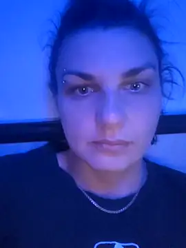 Snapshot of Magic__smile chatting on December 16, 11:55 am Magic smile online show from December 16, 11:55 am