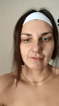 Snapshot of Magic__smile chatting on December 21, 7:03 am Magic smile online show from December 21, 7:03 am