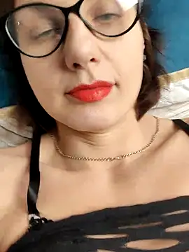 Snapshot of Magic__smile chatting on March 21, 11:22 am Magic smile online show from March 21, 11:22 am