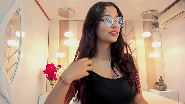 Ariana Pierce online show from February 21, 5:13 am