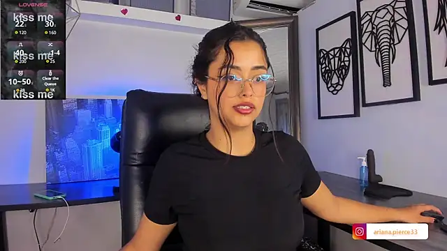 Ariana Pierce online show from February 22, 5:34 am