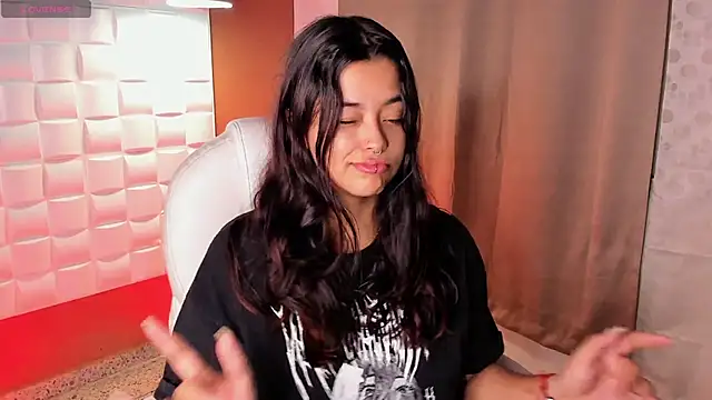 Ariana Pierce online show from September 21, 12:40 pm