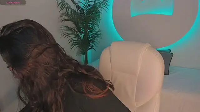 Ariana Pierce online show from October 14, 12:28 pm