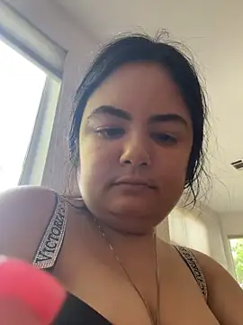 littlemissbabycakes online show from May 11, 6:38 pm
