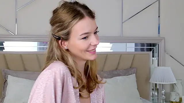 MeganMour online show from February 9, 7:19 pm