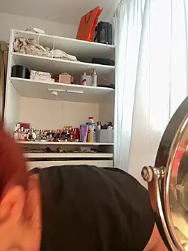 Snapshot of Engel_mia chatting on September 27, 11:04 am Engel mia online show from September 27, 11:04 am