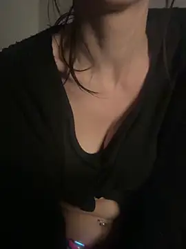 Snapshot of vera_jim chatting on March 3, 7:53 pm vera jim online show from March 3, 7:53 pm