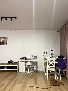 reema6969 online show from December 11, 2:22 pm