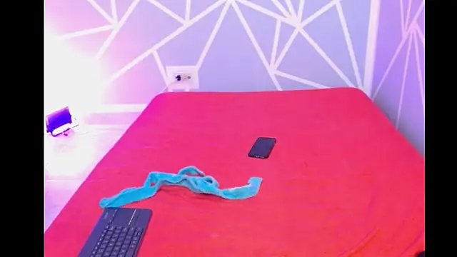 sara17  online show from March 13, 6:26 am