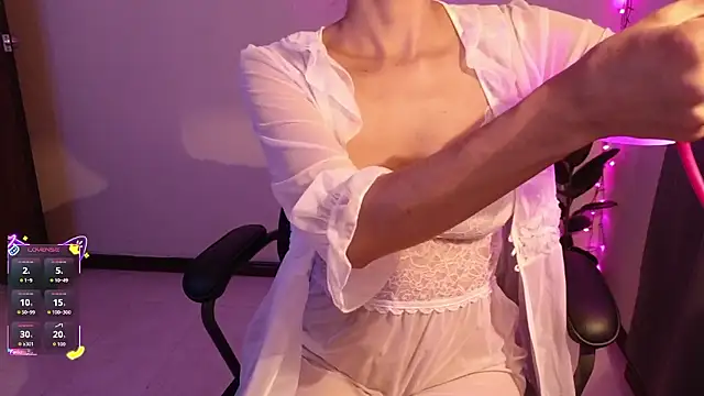 Lia madame online show from January 12, 8:52 am